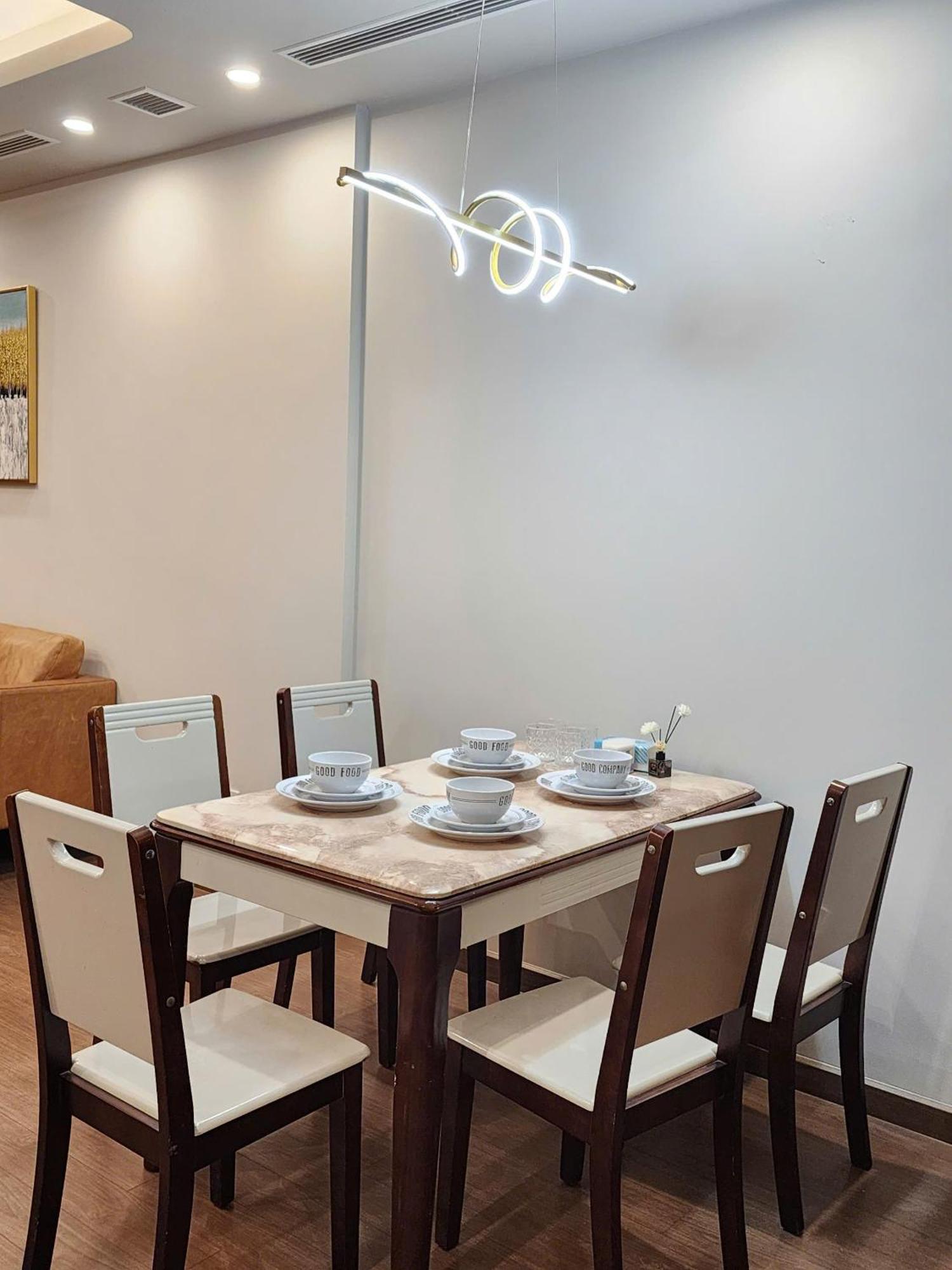 The Matrix One - Luxury Free Gym&pool Apartment *